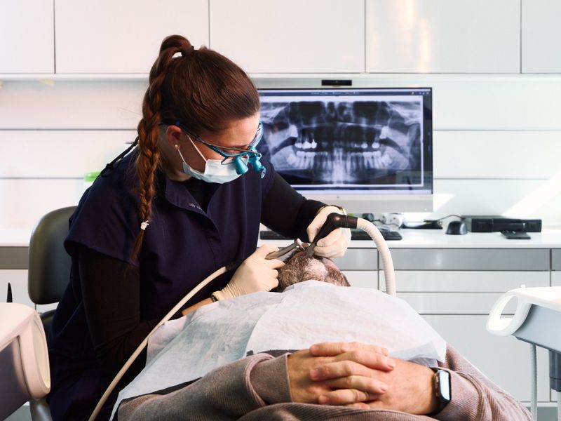 Cabinet dentaire république - Dentiste Belleville sur Meuse - Soins dentaires